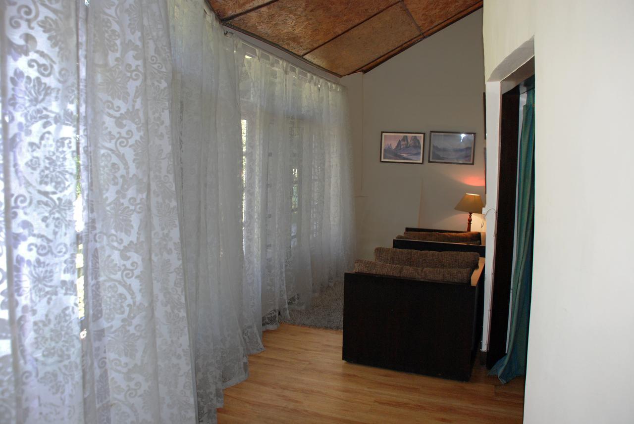 Alasia Hotel Касаули Экстерьер фото